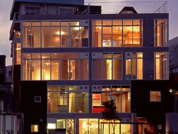 四谷四丁目project