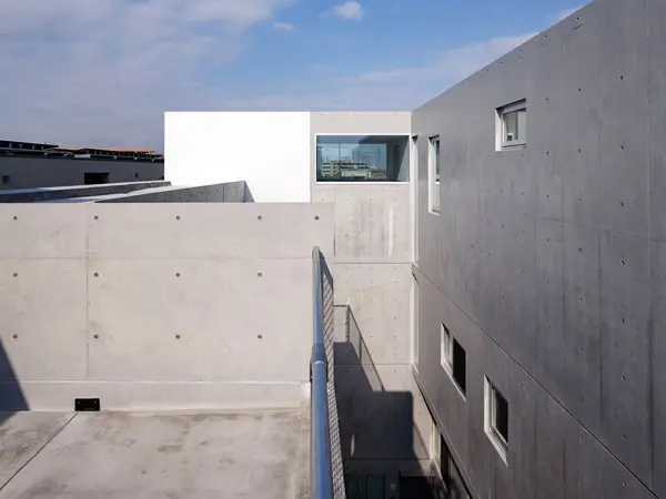 上用賀コートハウス